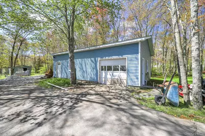 749 Eatontown Road, Port Jervis, NY 12771 - Photo 13