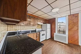 976 Sackett Ave, Bronx, NY 10462 - Photo 5