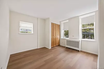 976 Sackett Avenue, Bronx, NY 10462 - Photo 19