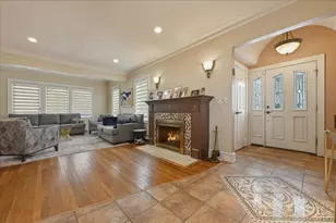 227 Colony St, West Hempstead, NY 11552 - Photo 3