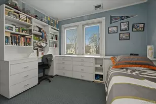 227 Colony St, West Hempstead, NY 11552 - Photo 23