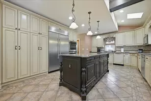 227 Colony St, West Hempstead, NY 11552 - Photo 13