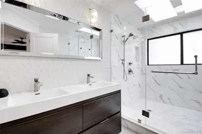 17 John Bean Court #17, Port Washington, NY 11050 - Photo 11