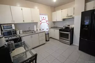 145-16 110th Ave, Jamaica, NY 11435 - Photo 5