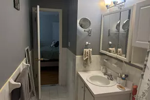 23 Dalex Ct, Glen Cove, NY 11542 - Photo 13