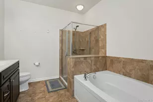 2004 Bennington Dr, Fishkill, NY 12524 - Photo 17