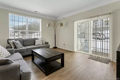 2004 Bennington Drive, Fishkill, NY 12524 - Photo 13