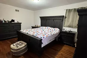 40 Willets Dr, Syosset, NY 11791 - Photo 9