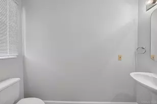 2003 Regent, Mount Kisco, NY 10549 - Photo 21