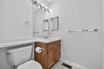 2003 Regent, Mount Kisco, NY 10549 - Photo 35