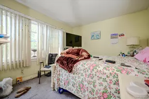 140-19 Foch Blvd, Jamaica, NY 11436 - Photo 11