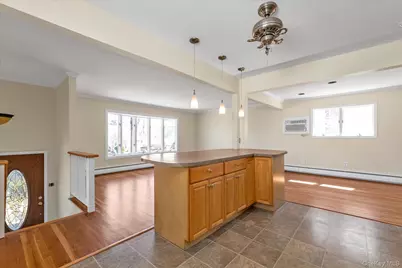 2310 Willow Street, Wantagh, NY 11793 - Photo 11