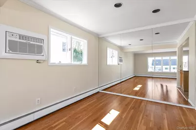 2310 Willow Street, Wantagh, NY 11793 - Photo 7