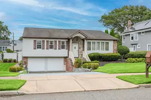 3 Louis Pl, Nesconset, NY 11767 - Photo 3