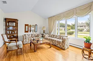 3 Louis Pl, Nesconset, NY 11767 - Photo 13