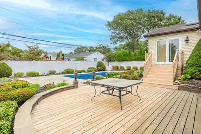3 Louis Place, Nesconset, NY 11767 - Photo 5