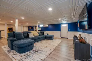 525 Rocky Point Rd, East Marion, NY 11939 - Photo 15