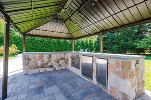 525 Rocky Point Rd, East Marion, NY 11939 - Photo 37