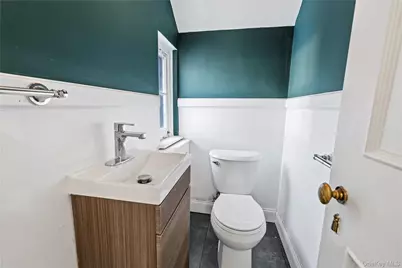 203 Store Hill Road, Old Westbury, NY 11568 - Photo 37