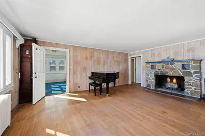 275 Munn Lane, Orient, NY 11957 - Photo 9