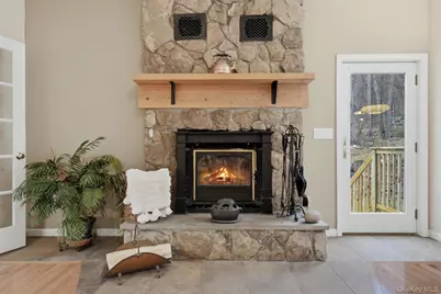 580 Oscawana Lake Road, Putnam Valley, NY 10579 - Photo 9