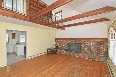 14 Pocket Court, Northport, NY 11768 - Photo 5