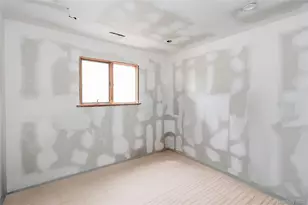 38 Milland Dr, Northport, NY 11768 - Photo 15