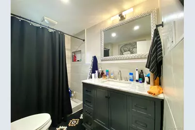 3070 Lowell Avenue, Wantagh, NY 11793 - Photo 11