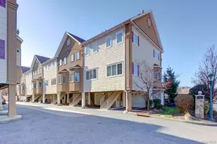 330 Maple Ave, Westbury, NY 11590 - Photo 3