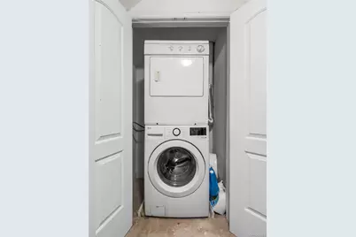 330 Maple Avenue #17, Westbury, NY 11590 - Photo 15