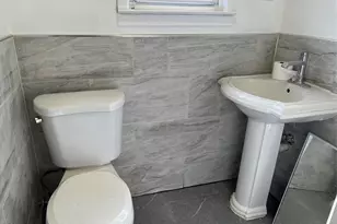 43 California Ave, Hempstead, NY 11550 - Photo 15