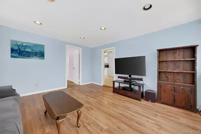 38 N 1st Street, Cortlandt Manor, NY 10567 - Photo 23