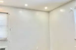 336 Scranton Ave, Lynbrook, NY 11563 - Photo 5