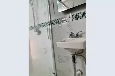 336 Scranton Avenue, Lynbrook, NY 11563 - Photo 13