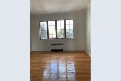 336 Scranton Avenue, Lynbrook, NY 11563 - Photo 17