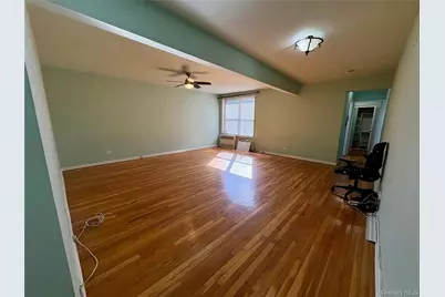 22424 Union Turnpike #4A, Oakland Gardens, NY 11364 - Photo 3