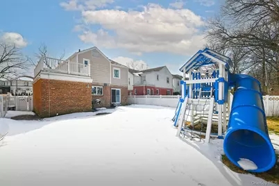 222-03 Kingsbury Avenue, Bayside, NY 11364 - Photo 29