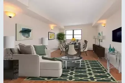 12 Brooklyn Avenue, Valley Stream, NY 11581 - Photo 1