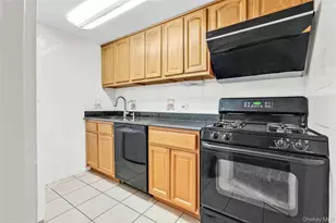 138-35 Elder Ave, Flushing, NY 11355 - Photo 7