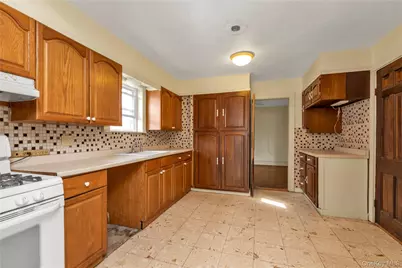 46 Denton Avenue, East Rockaway, NY 11518 - Photo 9