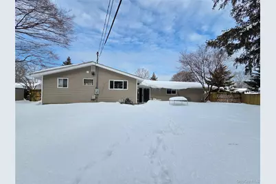 25 Fuller Street, Dix Hills, NY 11746 - Photo 29