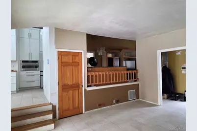 25 Fuller Street, Dix Hills, NY 11746 - Photo 11