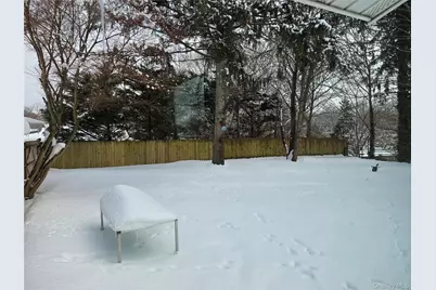 25 Fuller Street, Dix Hills, NY 11746 - Photo 27