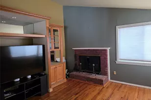 25 Fuller St, Dix Hills, NY 11746 - Photo 13