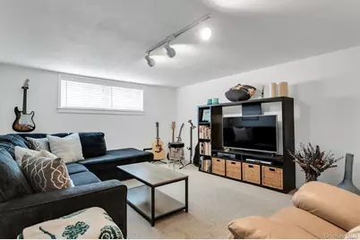 17 Meadowfield, Glen Cove, NY 11542 - Photo 25