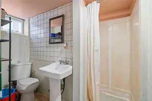 68-10 60th Dr, Maspeth, NY 11378 - Photo 21