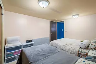 68-10 60th Dr, Maspeth, NY 11378 - Photo 19