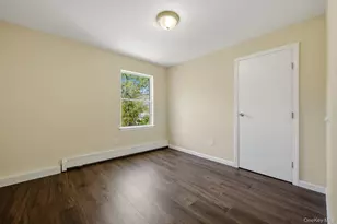 7 Rutland Rd, Mastic, NY 11950 - Photo 25