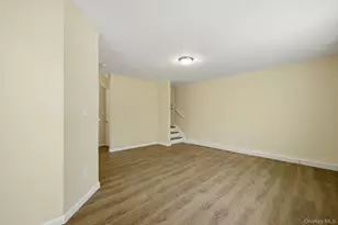 7 Rutland Rd, Mastic, NY 11950 - Photo 11