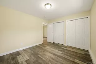 7 Rutland Rd, Mastic, NY 11950 - Photo 21
